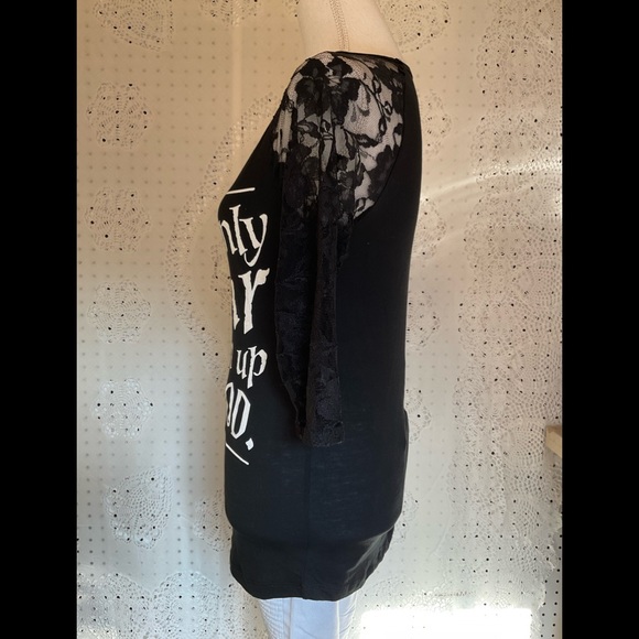 Harry Potter sz15 Juniors (7/9) M Top with Lace Sleeves EUC Warner Bros.SALES ❗️ - Picture 3 of 10